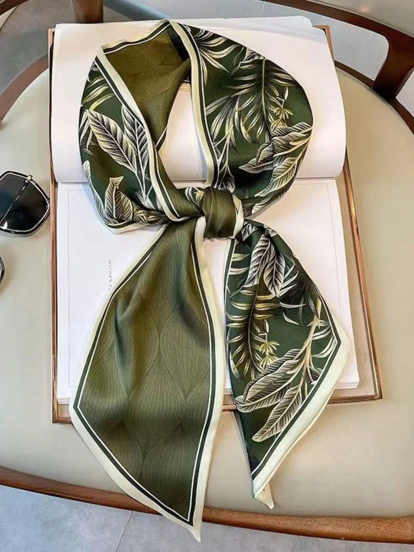 Women's Spring/Summer Casual F - Silk Scarf Square recension och pris